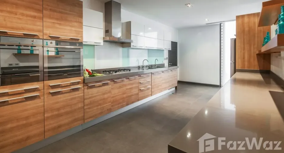 For sale 6 bedrooms villa in Thalang, Phuket