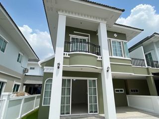 À vendre et à louer 3 chambres maison à San Kamphaeng, Chiang Mai