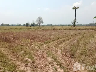 Terreno en venta en Ko Kha, Lampang