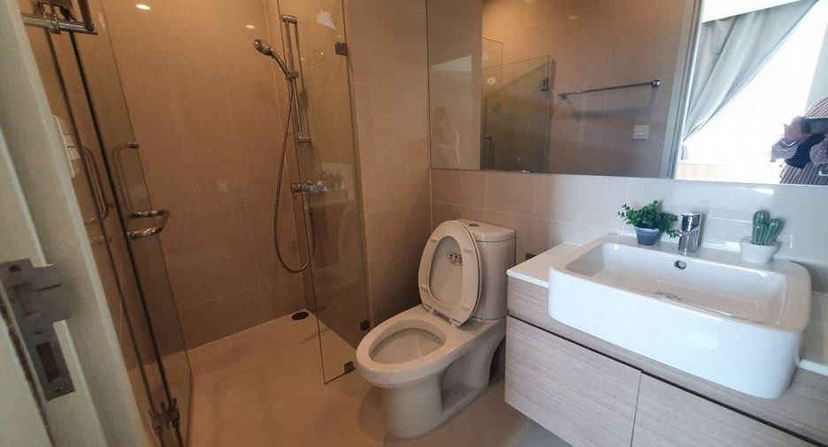 Condo en alquiler de 1 habitaciones en Huai Khwang, Bangkok
