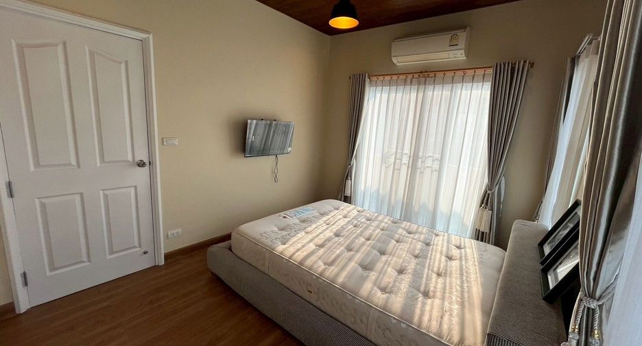 For rent 3 bedrooms house in Suan Luang, Bangkok