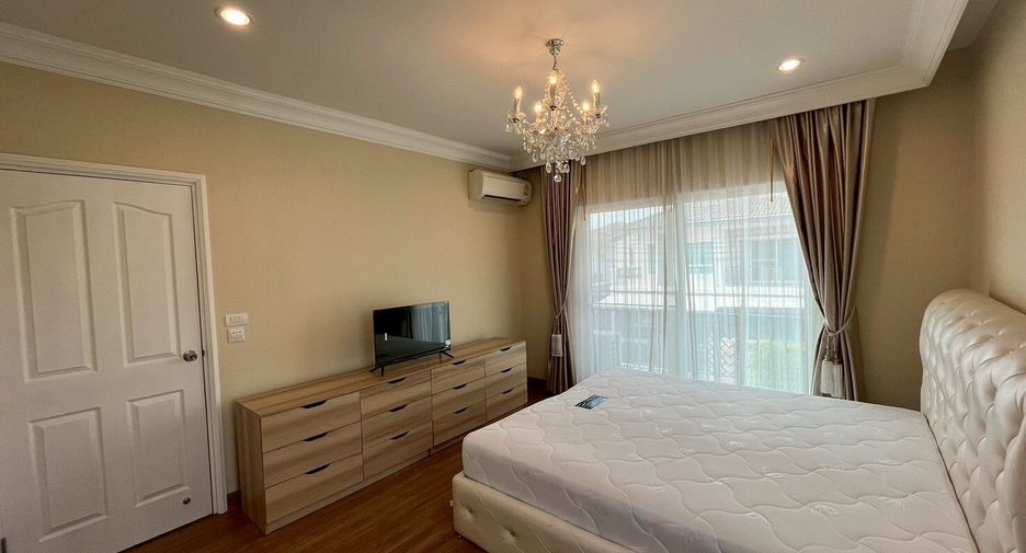 For rent 3 bedrooms house in Suan Luang, Bangkok