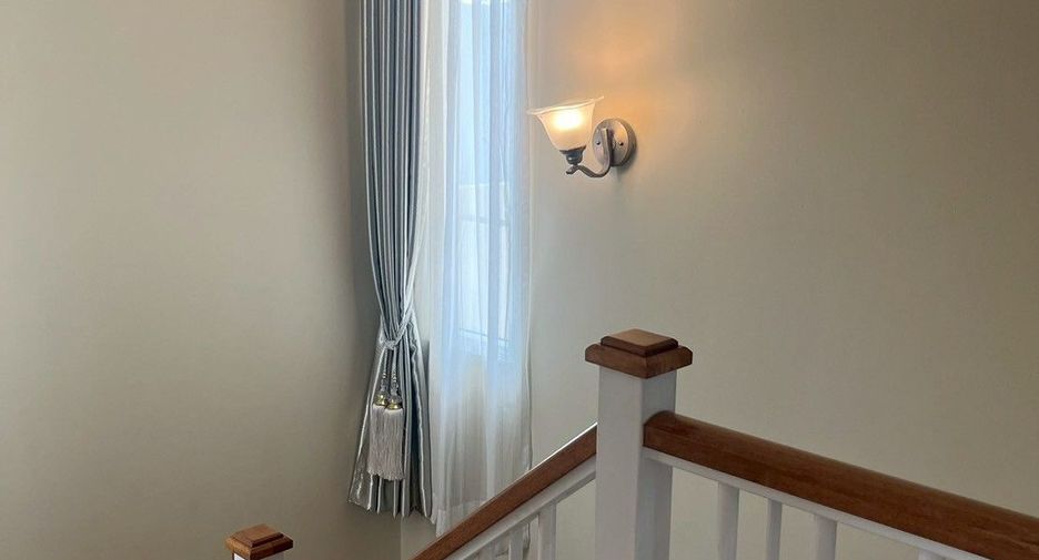 For rent 3 bedrooms house in Suan Luang, Bangkok