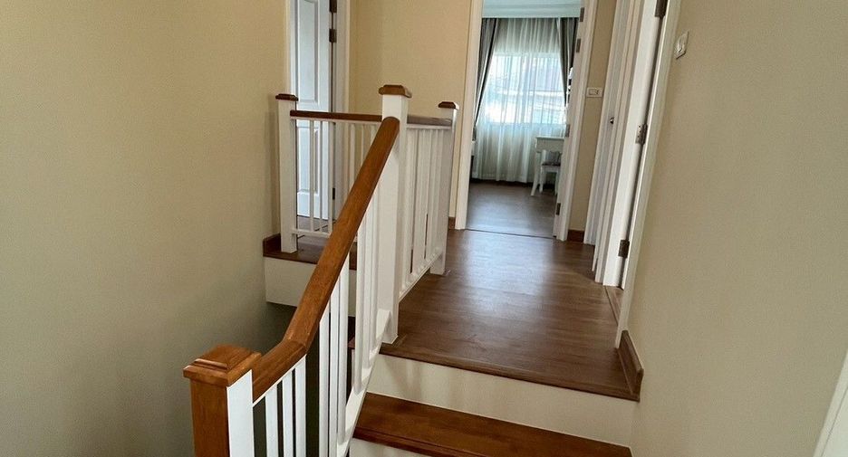 For rent 3 bedrooms house in Suan Luang, Bangkok