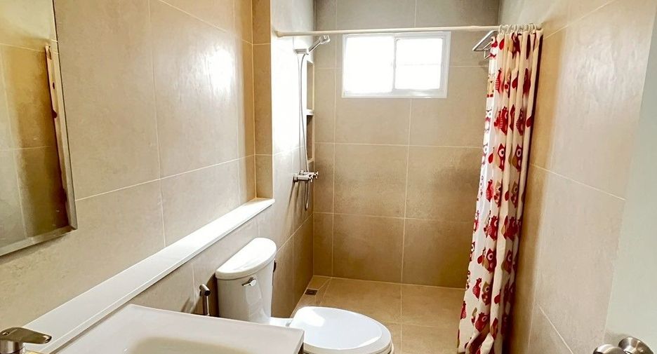 For rent 3 bedrooms house in Suan Luang, Bangkok