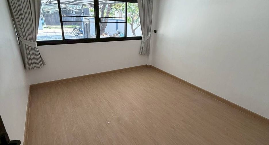 出租 3 卧室 独立屋 在 Suan Luang, 曼谷