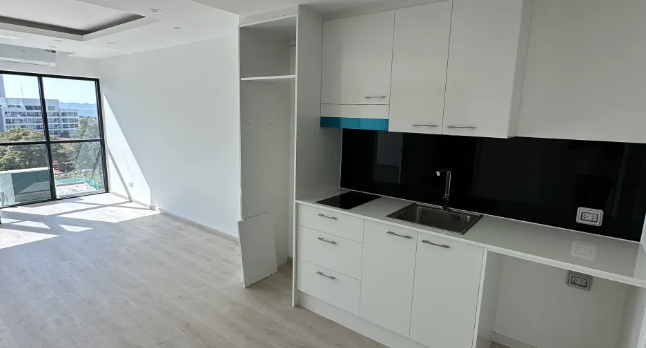 Продажа 1 кровать кондо в Банг Ламунг, Чонбури