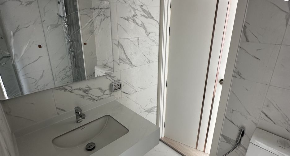 Продажа 1 кровать кондо в Банг Ламунг, Чонбури