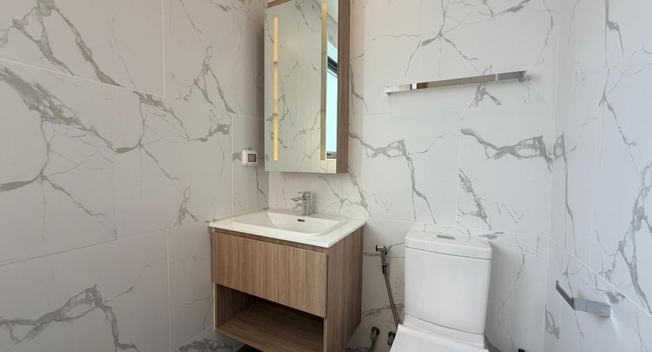 Villa en venta de 3 habitaciones en Bang Lamung, Chonburi