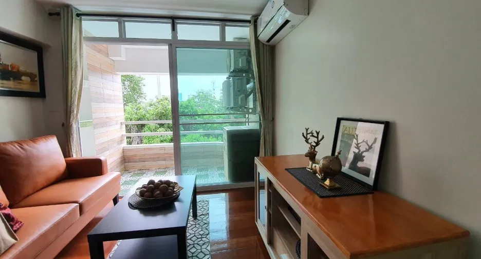 For rent 1 bed condo in Watthana, Bangkok