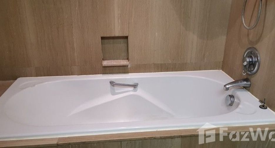 Condo en venta y en alquiler de 1 habitaciones en Pathum Wan, Bangkok