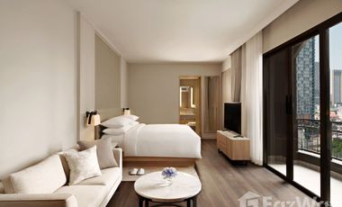 For rent studio apartment in Phra Khanong, Bangkok