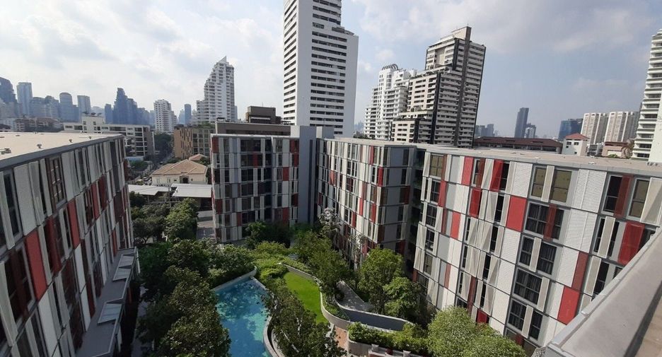 For rent and for sale 2 bedrooms condo in Watthana, Bangkok