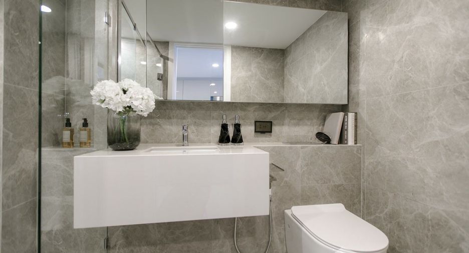 For sale 1 bed condo in Huai Khwang, Bangkok