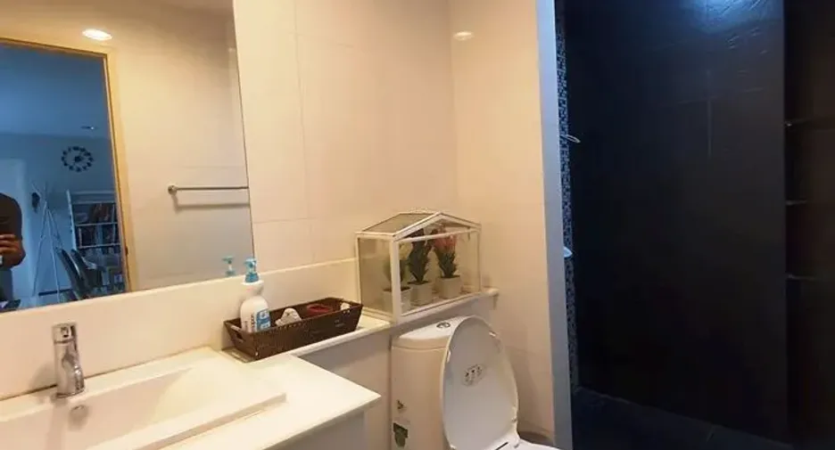 ให้เช่า 2 ห้องนอน คอนโด ใน วัฒนา, กรุงเทพฯ