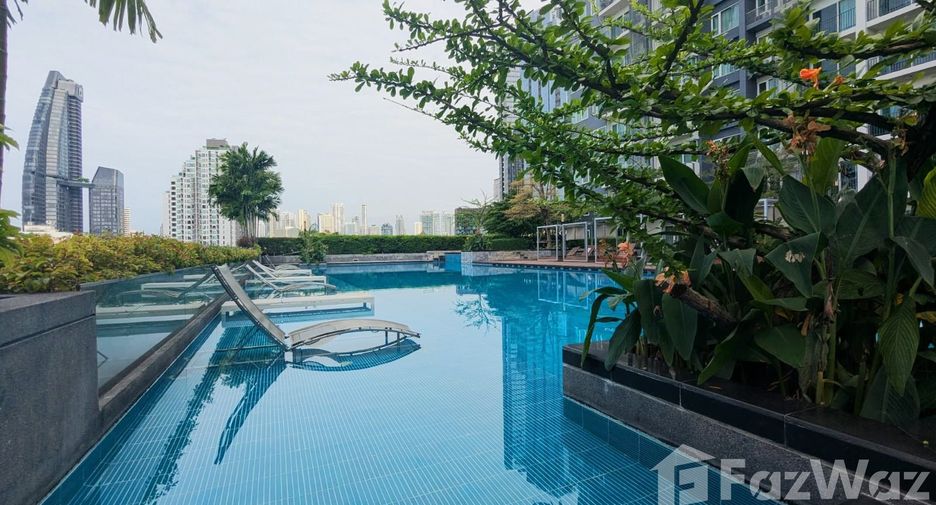For sale 2 ベッドルーム condo in Khlong Toei, Bangkok