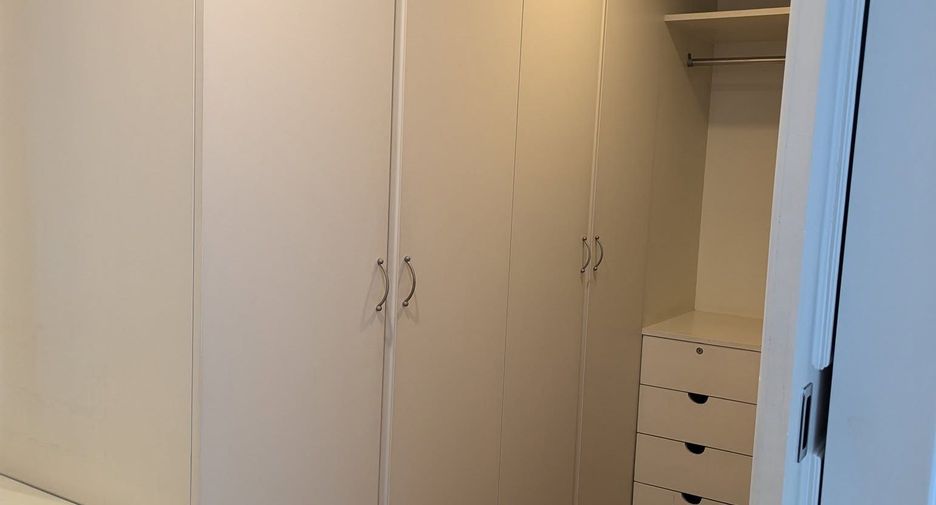 Wohnung zur Miete mit 3 Zimmer in Watthana, Bangkok