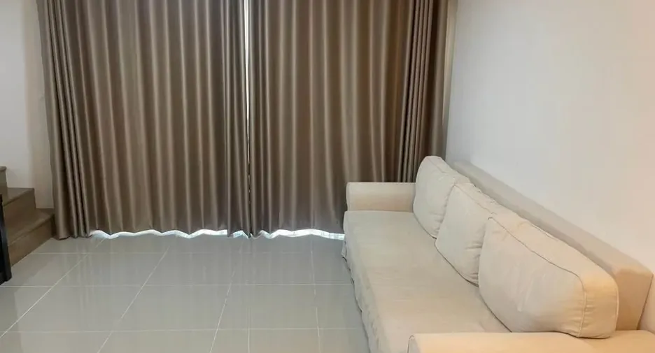 For sale and for rent 3 bedrooms house in Prawet, Bangkok