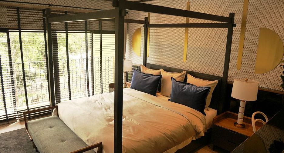 For sale 1 bed condo in Pathum Wan, Bangkok