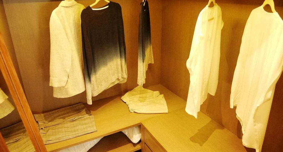 For sale 1 bed condo in Pathum Wan, Bangkok