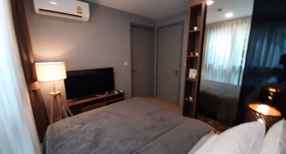 For sale 2 bedrooms condo in Watthana, Bangkok