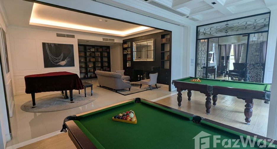 For rent 2 ベッドルーム condo in Watthana, Bangkok