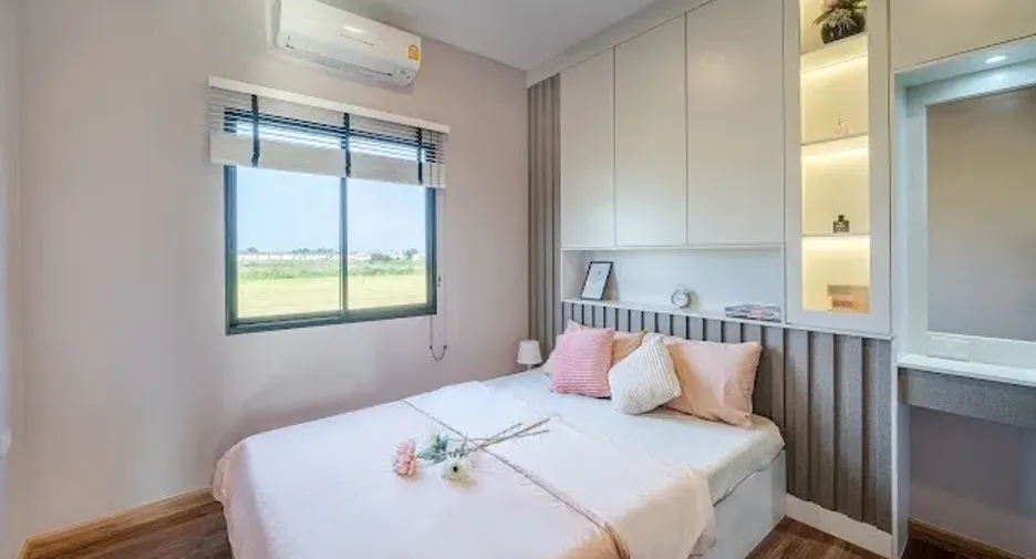 For sale 4 bedrooms house in Nong Chok, Bangkok