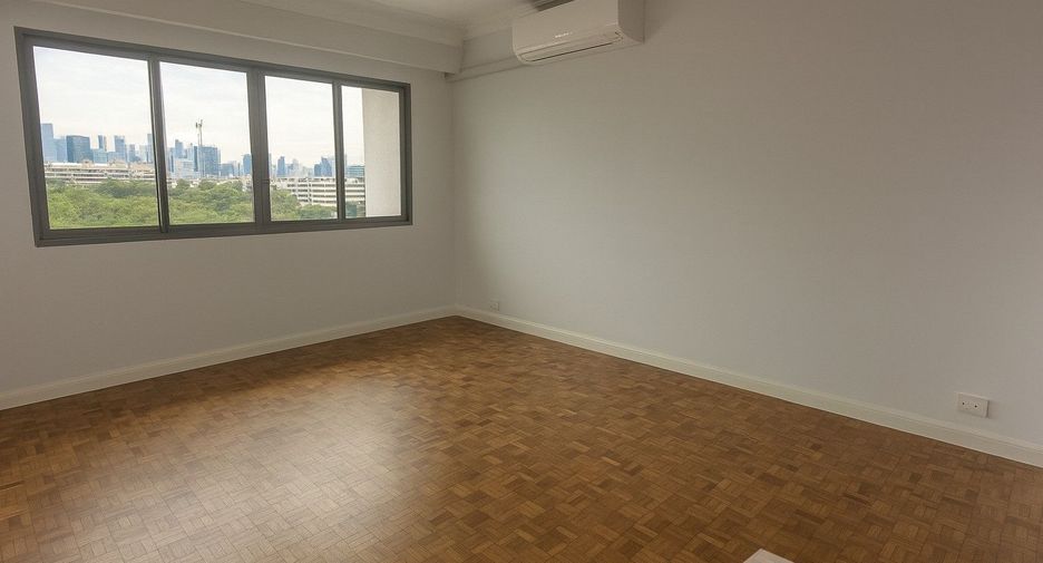 Condo en alquiler de 3 habitaciones en Sathon, Bangkok