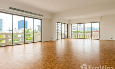 Condo en alquiler de 3 habitaciones en Sathon, Bangkok