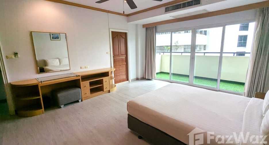 À louer 2 chambres condo à Watthana, Bangkok