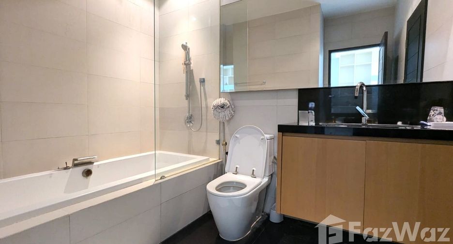 For rent 1 bed condo in Watthana, Bangkok