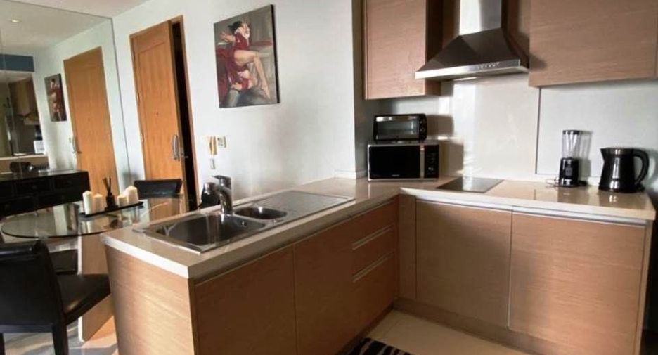 Продажа 1 кровать кондо в Кхлонг Тоеи, Бангкок