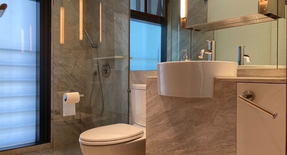 For sale 3 bedrooms condo in Sathon, Bangkok