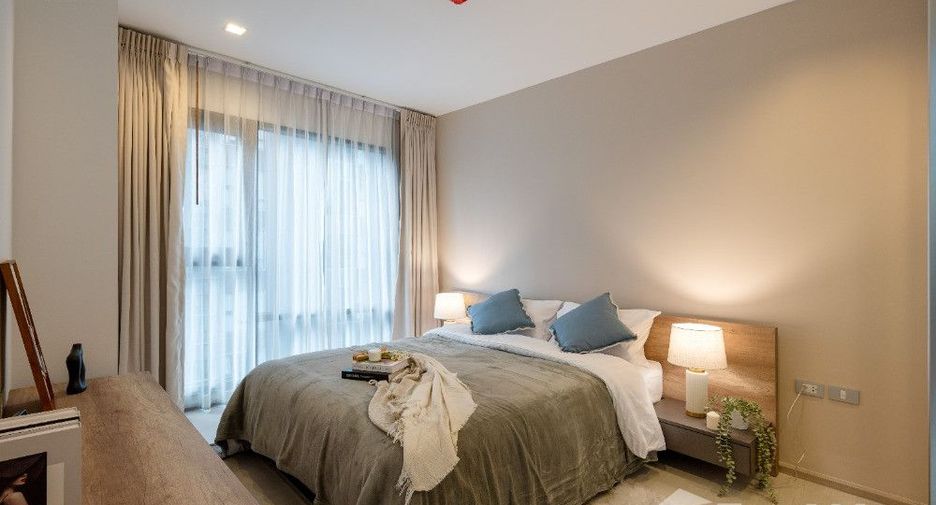 For sale 2 bedrooms condo in Khlong Toei, Bangkok