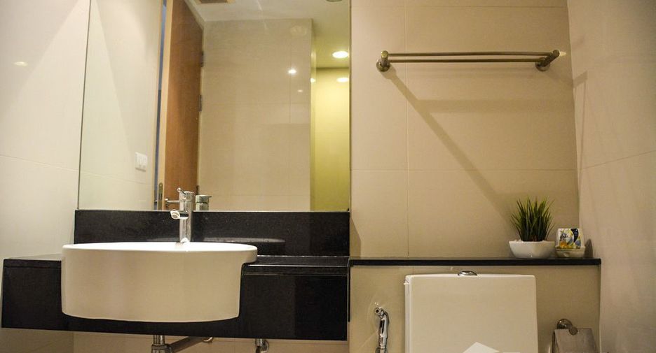 Condo en venta de 2 habitaciones en Watthana, Bangkok