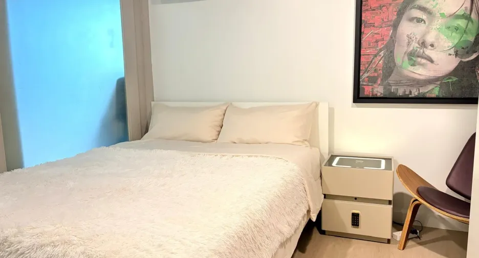 For rent 4 bedrooms condo in Sathon, Bangkok