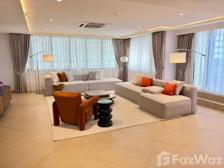 For rent 4 bedrooms condo in Sathon, Bangkok