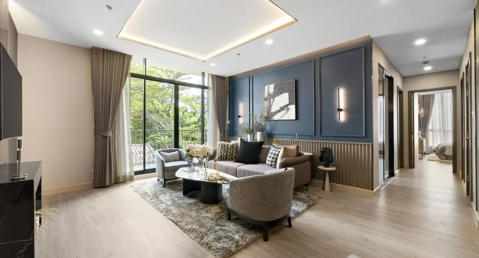 For sale 3 bedrooms condo in Phaya Thai, Bangkok