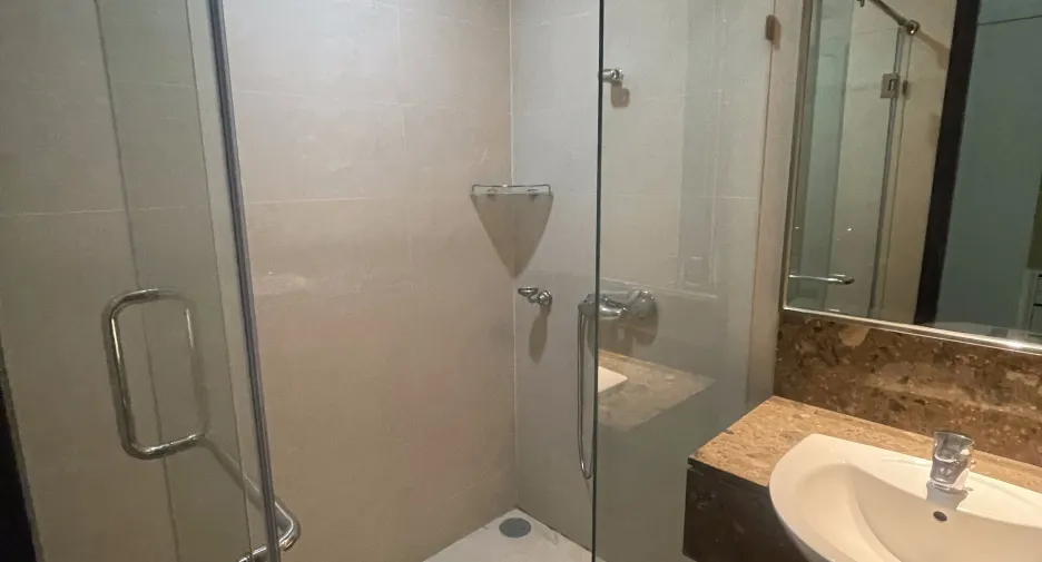 For sale and for rent 4 bedrooms condo in Khlong Toei, Bangkok