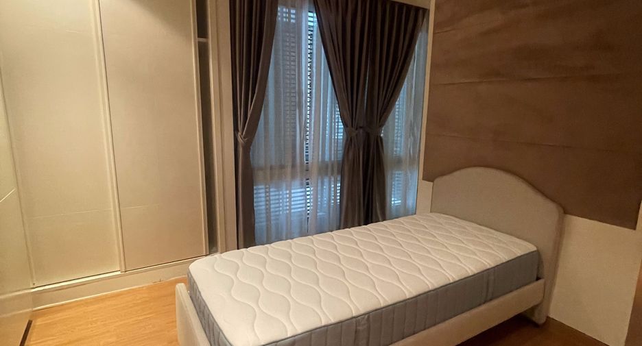 For sale and for rent 4 bedrooms condo in Khlong Toei, Bangkok