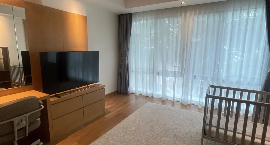 For sale and for rent 4 bedrooms condo in Khlong Toei, Bangkok