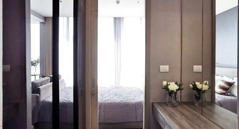 For sale 1 bed condo in Pathum Wan, Bangkok