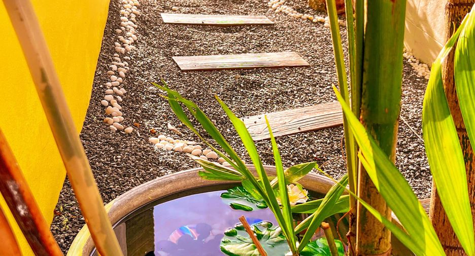 For sale 5 bedrooms house in Don Mueang, Bangkok