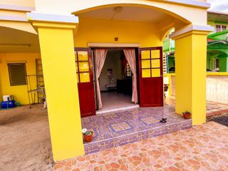 For sale 5 bedrooms house in Don Mueang, Bangkok