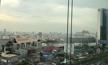 For sale 1 bed condo in Khlong Toei, Bangkok