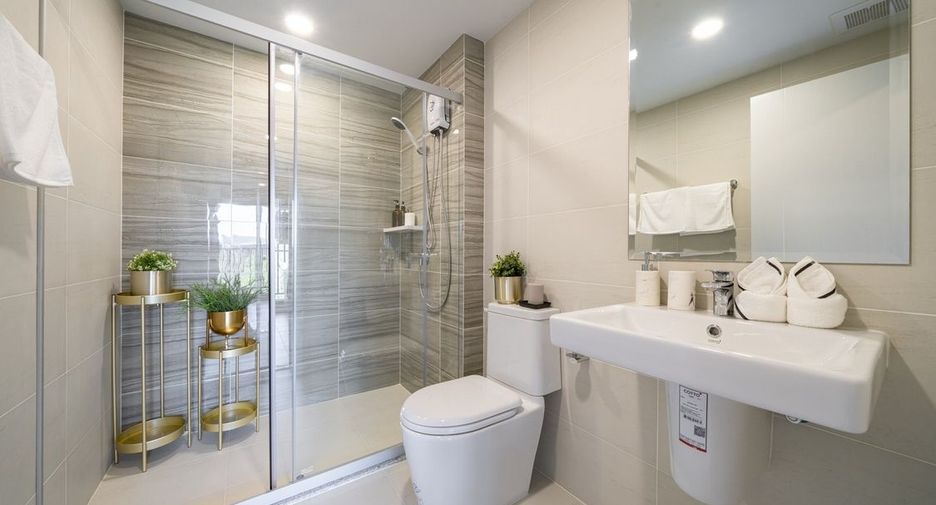For sale 1 bed condo in Mueang Samut Prakan, Samut Prakan
