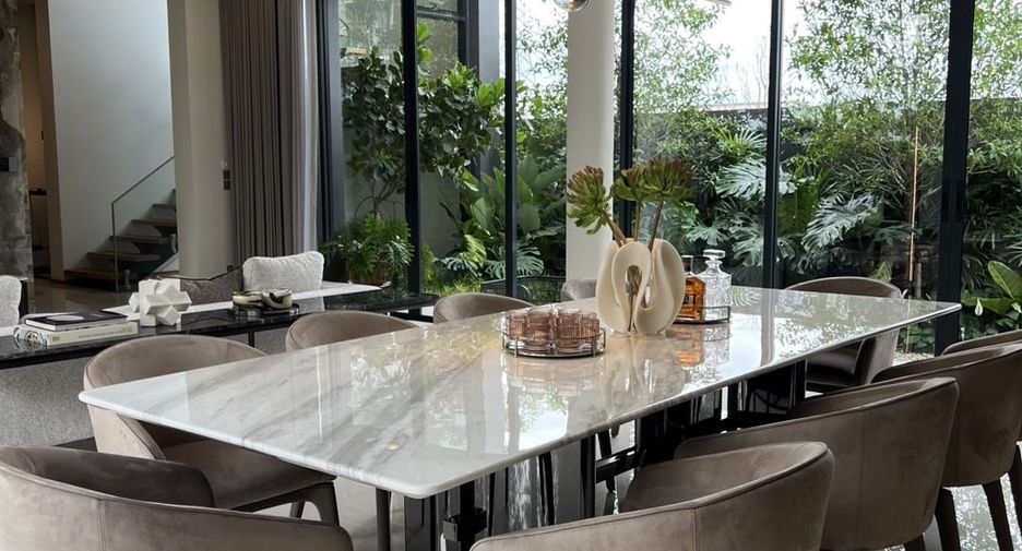 For sale 5 bedrooms house in Bang Phli, Samut Prakan