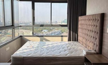 For sale そして for rent 2 ベッドルーム condo in Phaya Thai, Bangkok