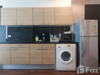 Condo en alquiler de 2 habitaciones en Pathum Wan, Bangkok