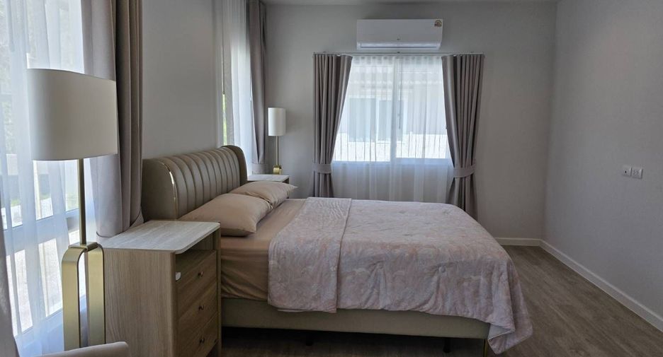 Haus zur Miete mit 4 Zimmer in Mueang Phuket, Phuket